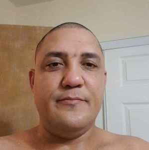 Meet your Posher, Rafael santa elena